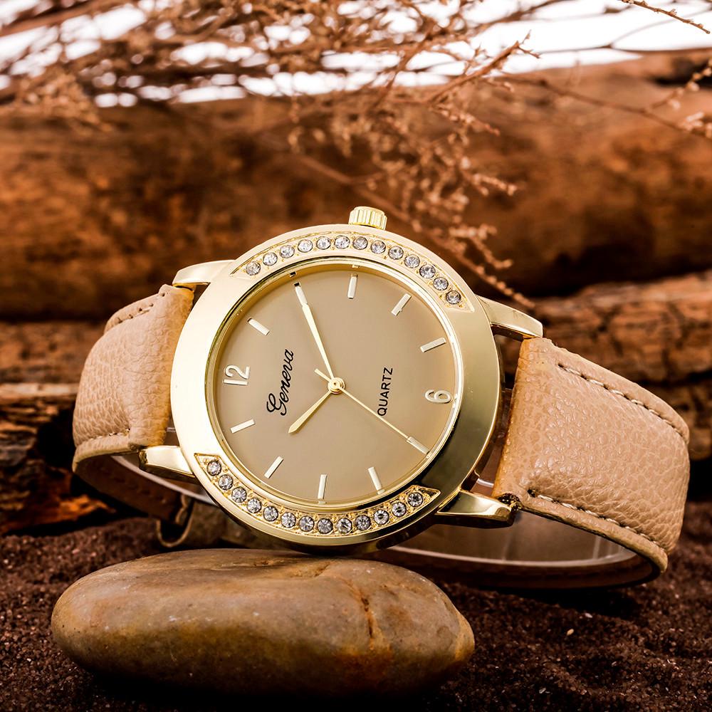 

Хорошие наручные часы и мужские деловые простые повседневные женские аналоговые кожаные кварцевые белый