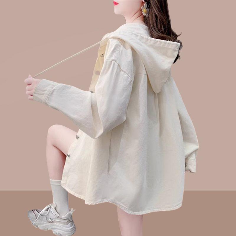 Jarní volná košile s kapucí pro ženy, módní design, smysl pro malé svěží dlouhé rukávy, střední délky, univerzální stylová korejská halenka, příliv a odliv