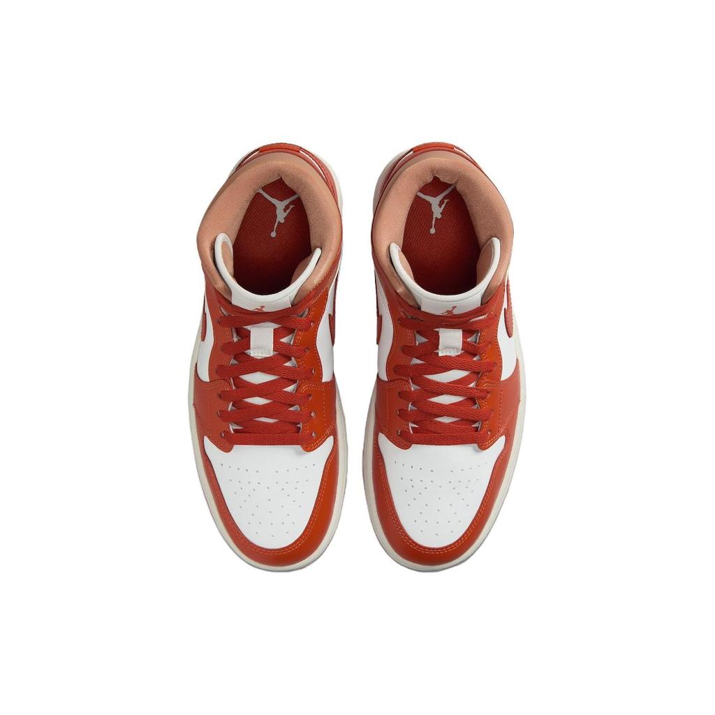 Sneakers da Donna Air Jordan 1 Mid Cosmic Clay Arancione Summit-Bianco Ambra-Marrone BQ6472-108