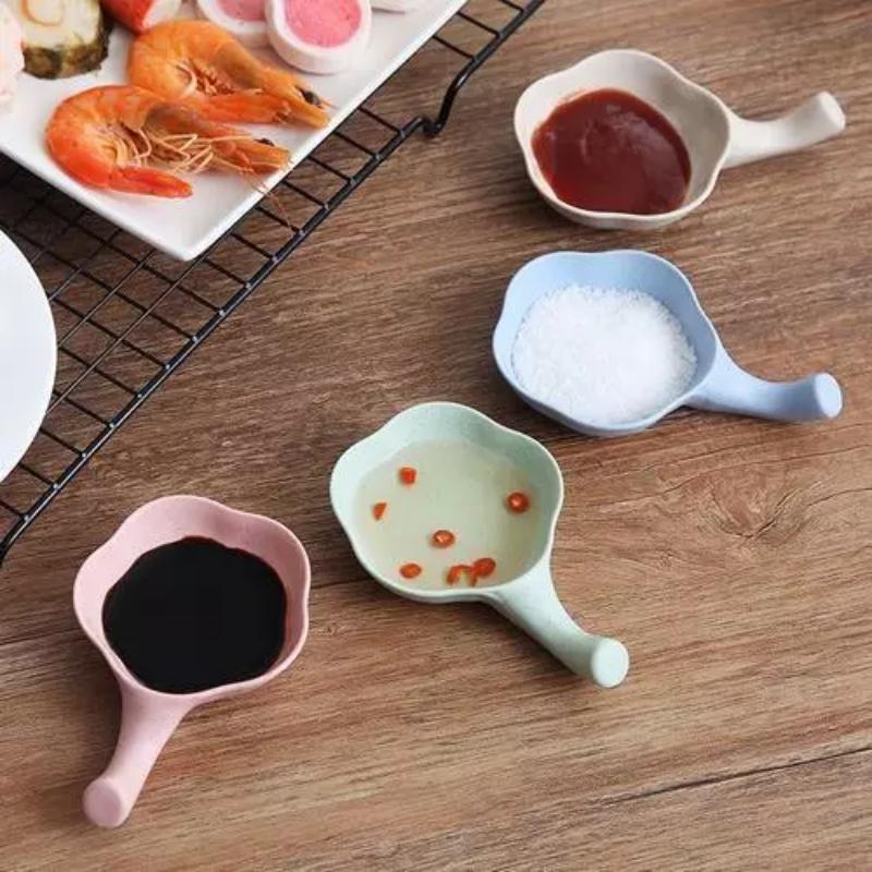 (Random Color Delivery) 1Pc Wheat Straw Sauce Dishes Chopstick Rest Sushi Soy Dipping Bowl Appetizer