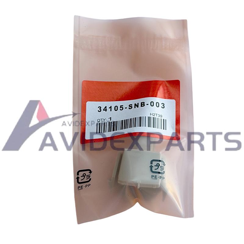 34105-SNB-003 is suitable for Honda 08-17 Accord car replacing the rear license plate bulb socket of