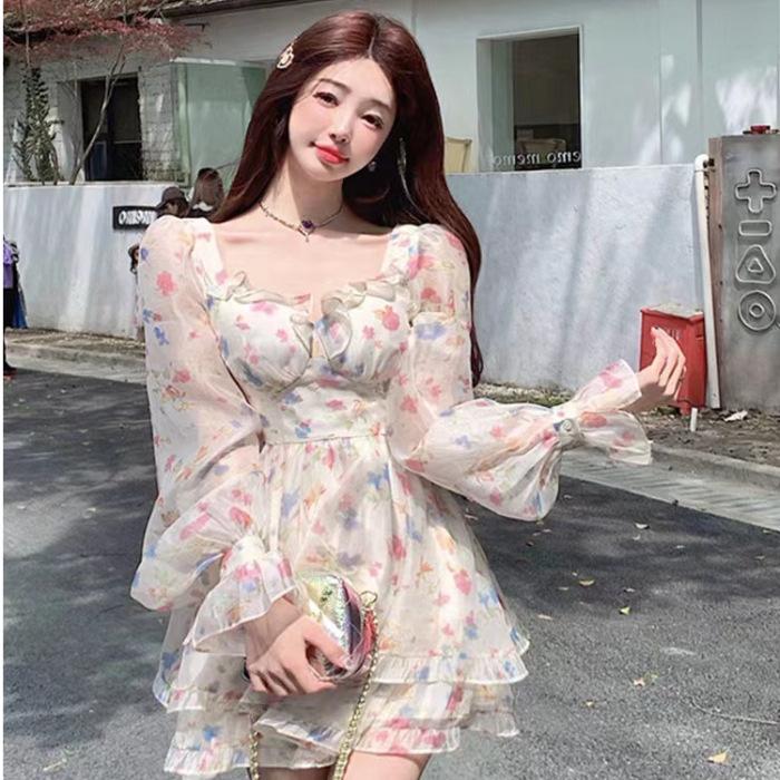 

Original practice + chest pad + lining, super fairy temperament sweet girl dating dress, heavy industry high waist and thin floral skirt S