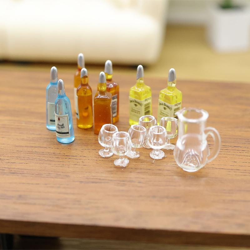 1 Set Puppenhaus Küche Restaurant Dekor Zubehör 1:12 Puppenhaus Miniatur Weinflaschen Mini Rotwein Glas Modell
