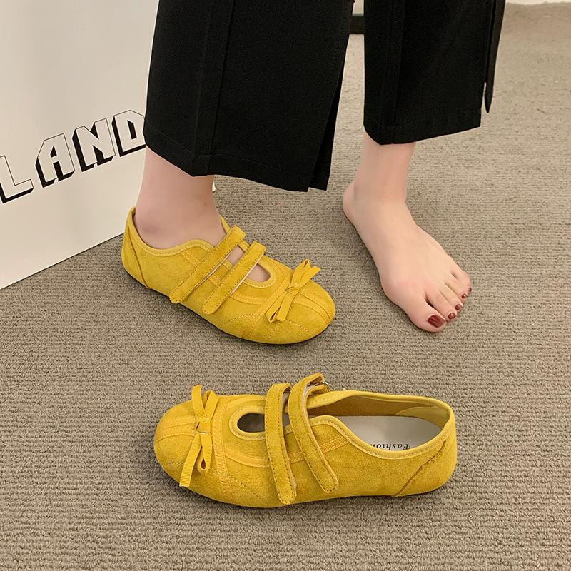 2025 Spring and Autumn New Flat Bottom Solid Color Casual Shoes Matte Bow Velcro Comfortable Soft Sole German Training Shoes Women