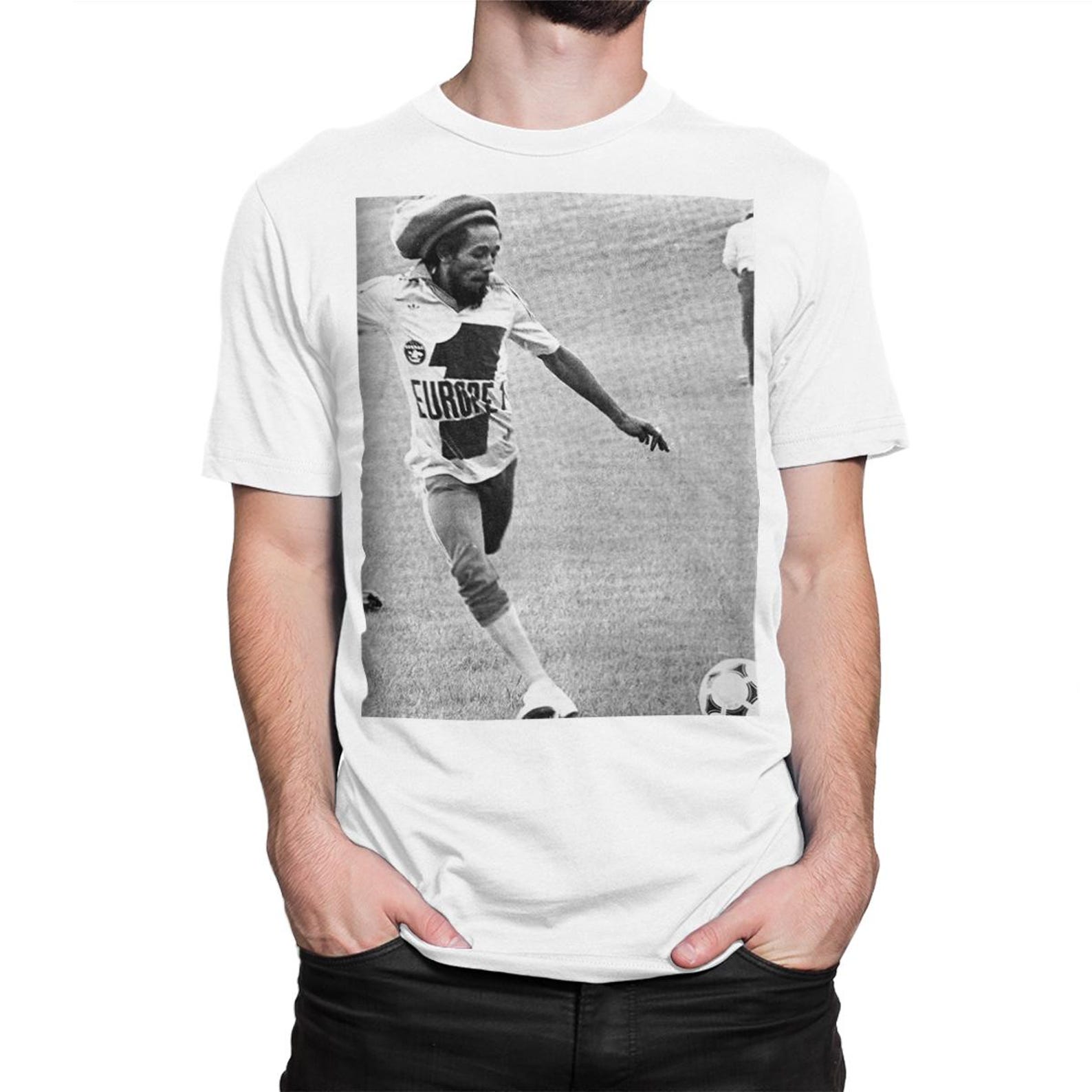 Bob Marley Playing Football T-Shirt, Men s and Women s Sizes S