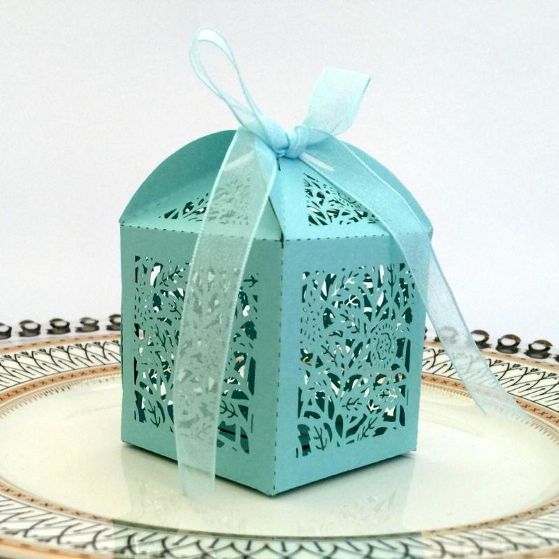 50Pcs Cookie Packing Box Valentines Day Candies Packaging Box Decorations Treat Boxes Presents Box Hollow Out Candy Box