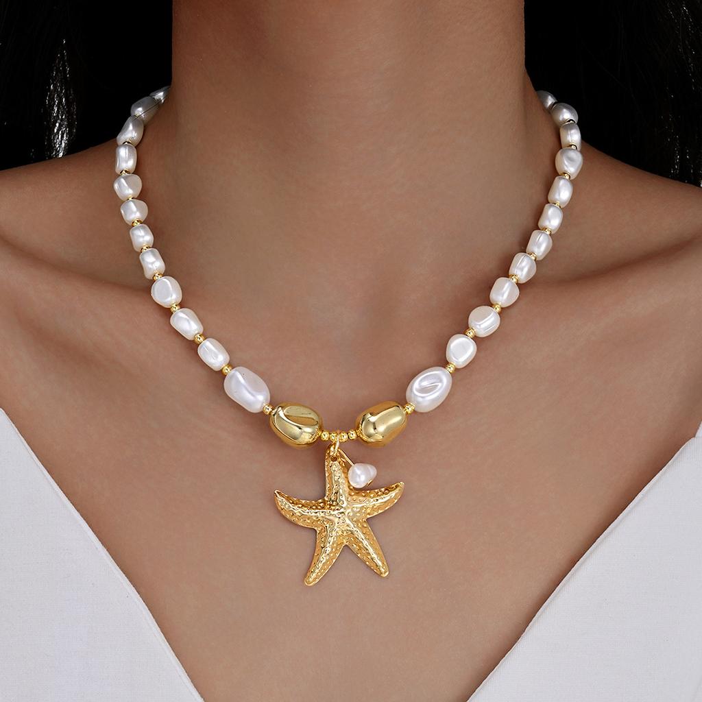 Bohemian Imitation Pearl Beaded Starfish Necklaces for Women Ladies Fashion Vacation Style Pendant Necklaces Jewelry Accessories