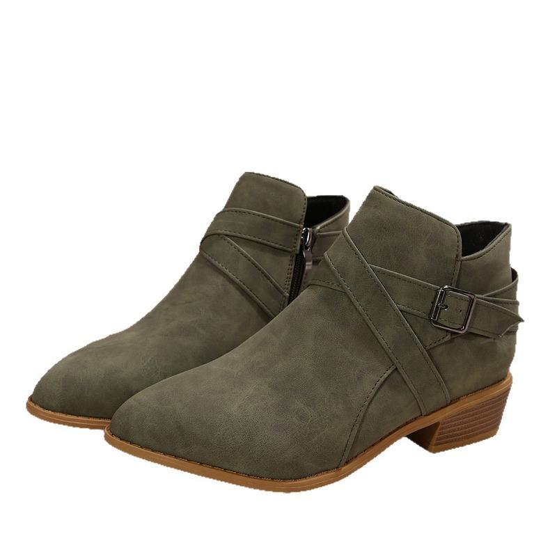 Autumn and winter new large size pointed square heel zipper fashionable and comfortable short boots women 36-43