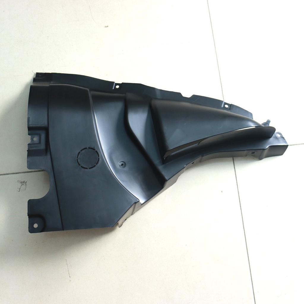 BMW G05 Radhausabdeckungen für Links & Rechts (Teile 51718069307 & 51718069308)