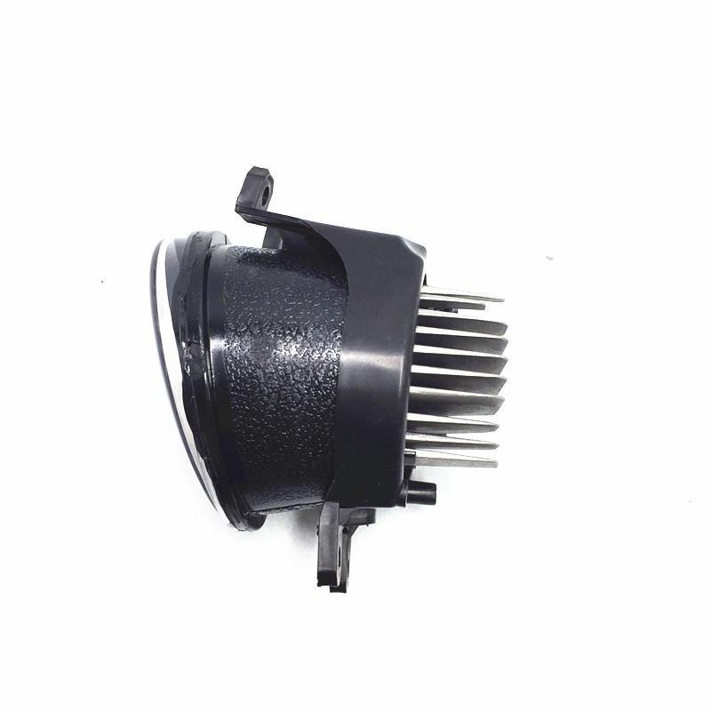 Compatible with 16-19 Toyota Land Cruiser: Front LED Fog Light Assembly and Modification