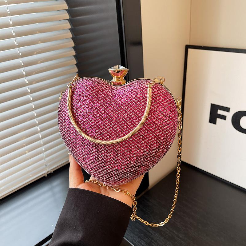 Evening Clutch Women Shiny Handbag Heart Shape Metal Clutches Bag Fashion Chain Shoulder Crossbody Bag Luxury Lady Purse