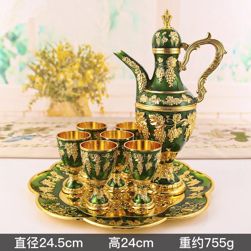 1 Sada Evropský Retro Palácový Vinný Set Domácí Svatba Sváteční Potřeby Kovový Dárek Kapesní Ploskačka Set Ozdoby Vánoční Dárek