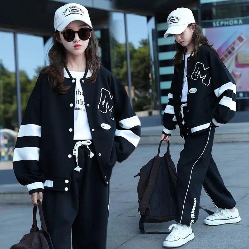 

Модный осенне-зимний спортивный костюм для девочек 12-15 лет 160 cm