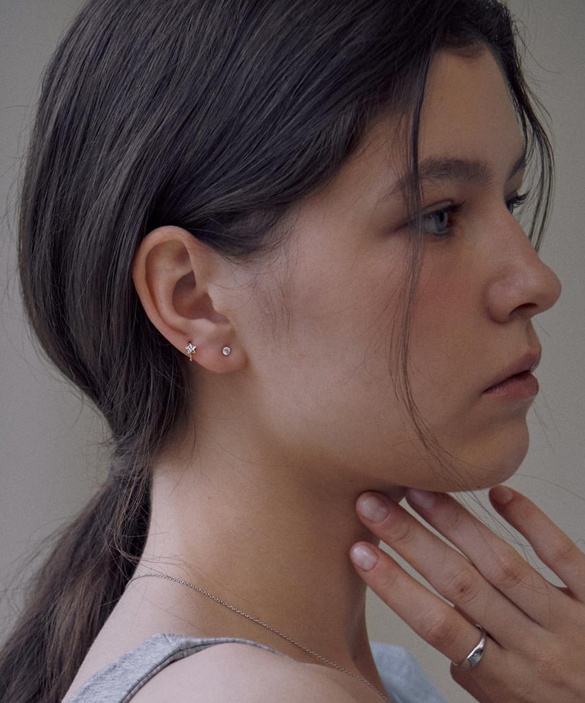 Akarki 14K Stella Ring Piercing