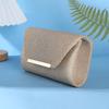 The  fashionable shell-patterned chain single-shoulder bag with metal magnetic buckle is a versatile wedding banquet hand-hel