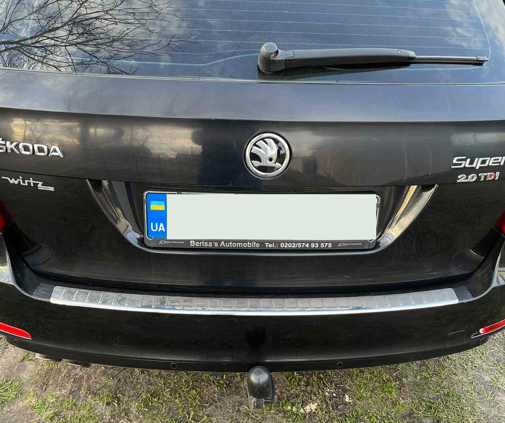 

Накладка на задній бампер Carmos V1 (SW, нерж) для Skoda Superb 2009-2015 рр.