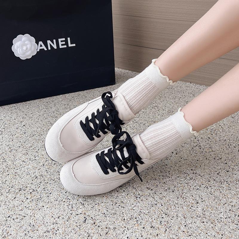 

Women s new soft-soled soft-faced women s shoes board shoes high-end sense lightweight casual lace-up single shoes 40