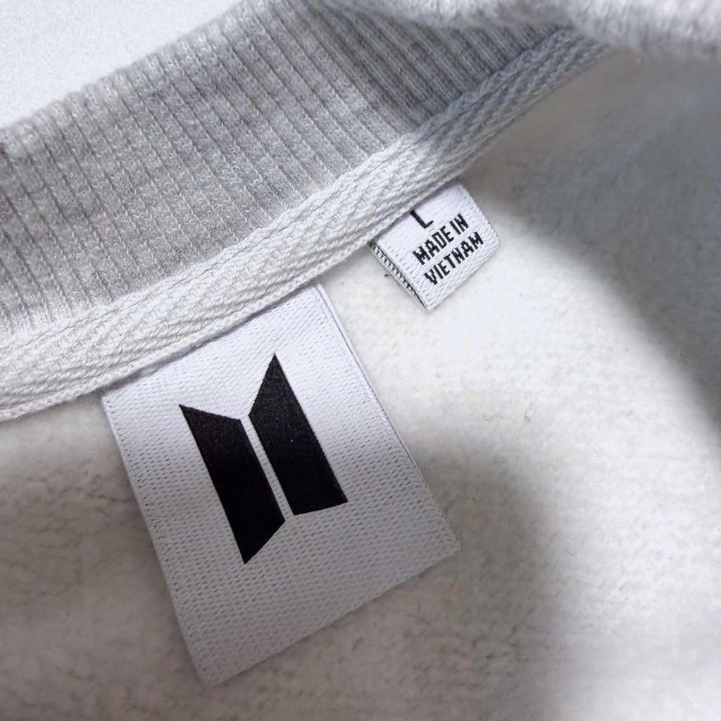 [USED] BTS DNA Sweatshirt Merchandise Korean Idol Official
