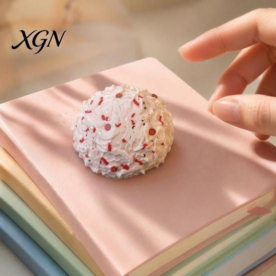 Stress Relief Simulated Dessert Toy Toy, Slow Rising Squeeze Pinch Fidget Hand Relaxation Sensory Ball Shape