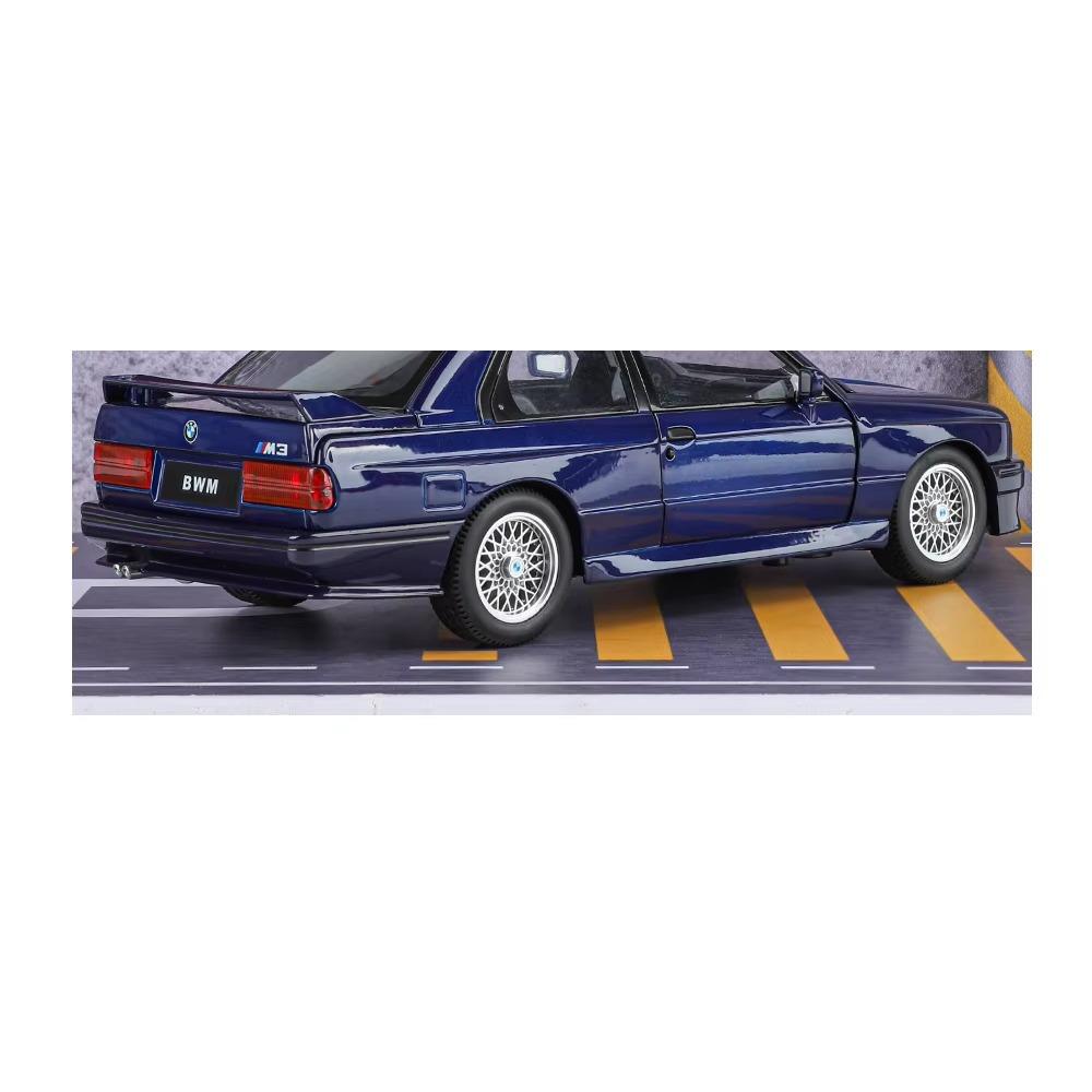 1/24 BMW M3 E30 Toy Car Model Diecast Metal Vehicle Miniature Pull Back Sound Light Doors Openable Collection Gift for Kid Boys