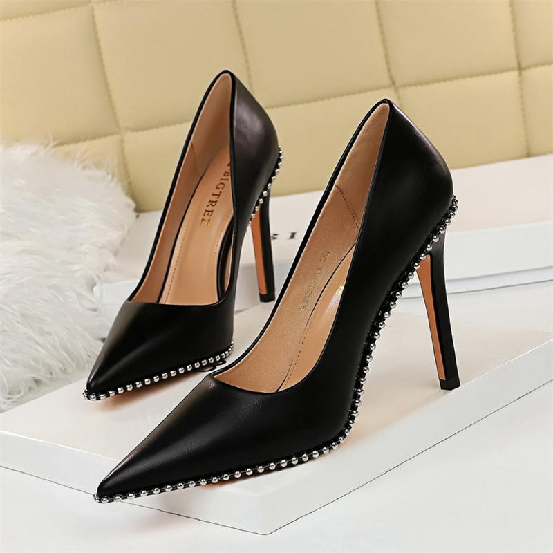 Fashion Summer Shallow Mouth Pointed Toe Rivets String Bead Women Pumps Thin High Heels Elegant Office Leather Party Single Shoes