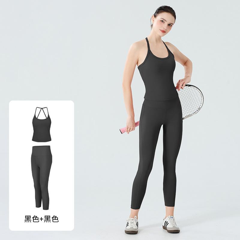 Cross-border Seamless Nude Yoga Fitness Set Women's Quick-drying Clothes, Small Tight Sports Underwear Set Two-piece Set
