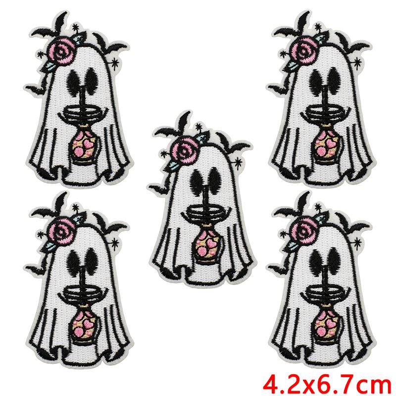 10pcs Lots Horrible Pumpkin Head Iron On Embroidered Patches For Clothes Jackets Hats Sew Cartoon Ghost On Stickers Badges 