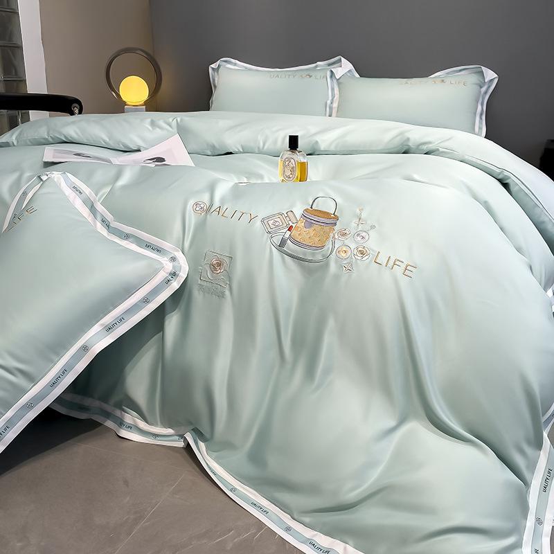 Set da letto in seta lavata, quattro pezzi, copripiumino ricamato di alta qualità in seta di ghiaccio, set da tre pezzi