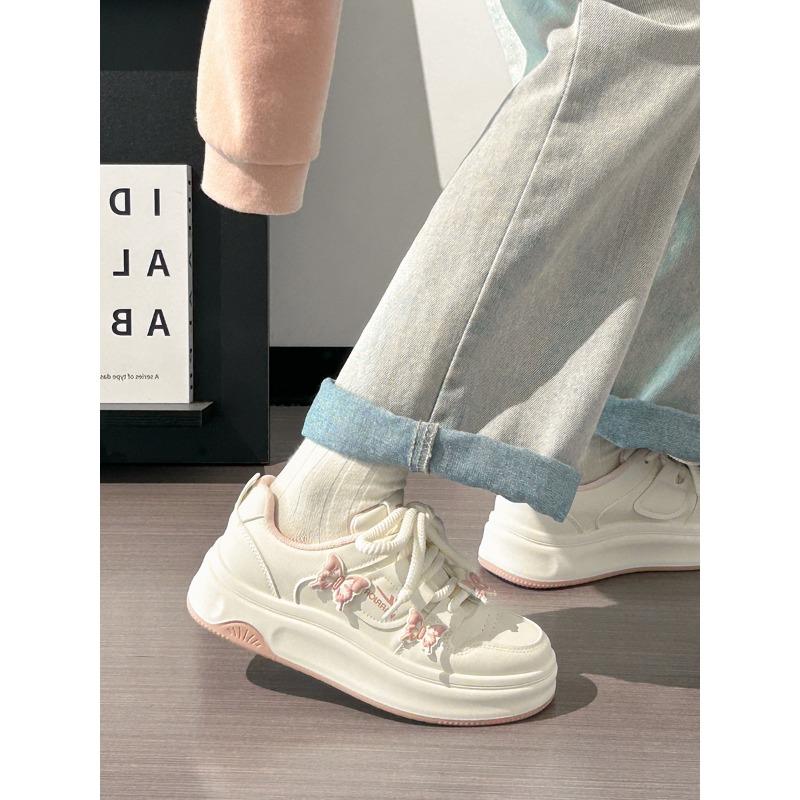 Kirschblütenrosa Schmetterling kleine weiße Schuhe Damen 2 Herbst neue Modelle mit Röcken, Board-Schuhe, vielseitige Big-Head-Schuhe Damen