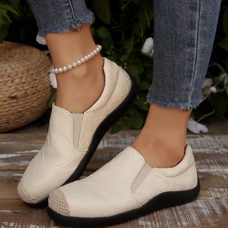 Mode Damen Flache Slip-On Schuhe Frühling Herbst Neuer Stil Atmungsaktive Niedrig Geschnittene Slipper Bequeme Freizeit-Sneaker Übergröße 43