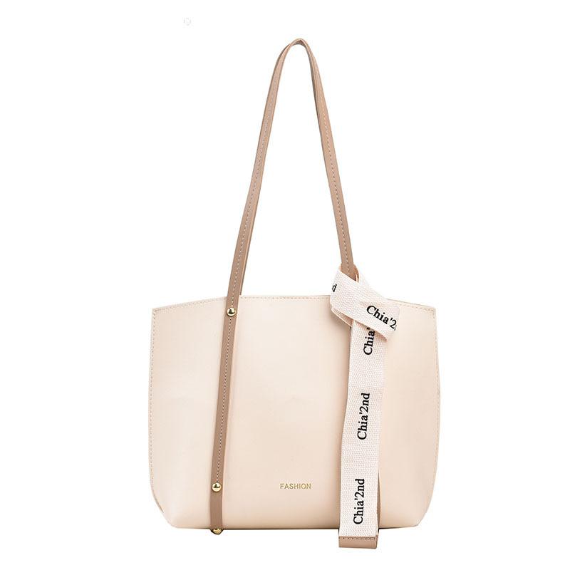 

Простая и модная сумка большой вместимости 2025 осень новый тренд нишевая на плечо большая сумка простая сумка-тоут для поездок на работу белый