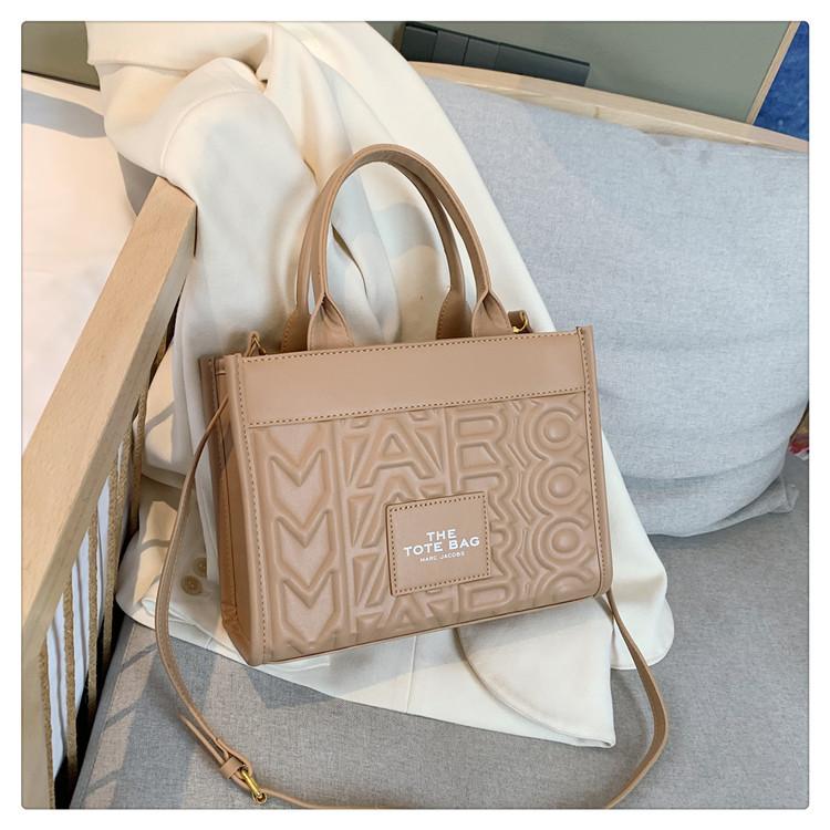New Tote Bag Niche Versatile Large-capacity High-end Printed Women's Bag Shoulder Bag Messenger Bag Bag