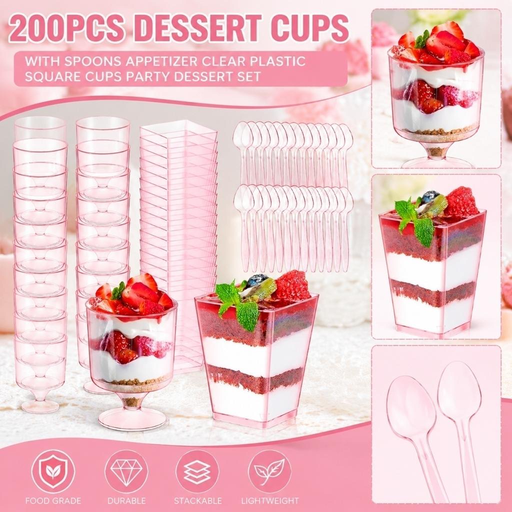 200-teiliges Dessertbecher-Set mit Löffeln Enthält durchsichtige quadratische Kunststoff-Appetizerbecher und hohe Dessertgläser mit Fuß für Party-Servieren und Wackelpudding-Shots