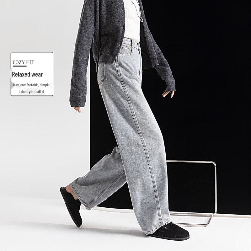 Demana Women s High-Waist Loose Fit Curved Leg Jeans S