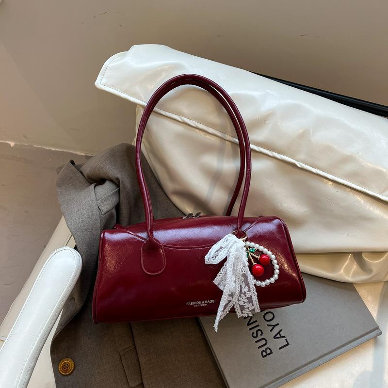 Trendy Portable Small Square Bag Women's Bag 2025 Summer New Light Luxury Shoulder Bag Commuter Armpit Bag
