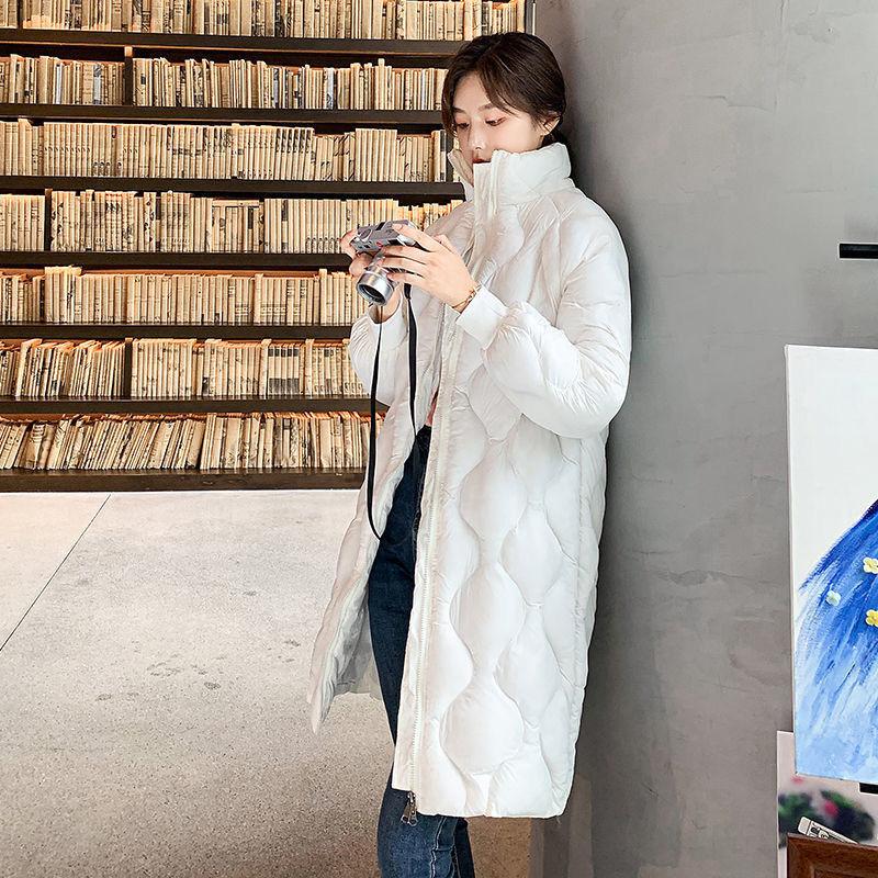 

Женская миди глянцевая ветрозащитная зимняя куртка с рукавами реглан XL бежевый