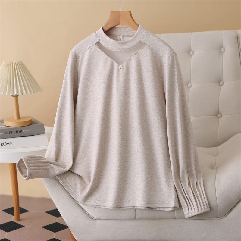 

2025 Autumn/Winter Plus Size Women s Fleece Top with Lace Patchwork and Pleated Sleeves - Thick Base Layer 895 4XL хаки