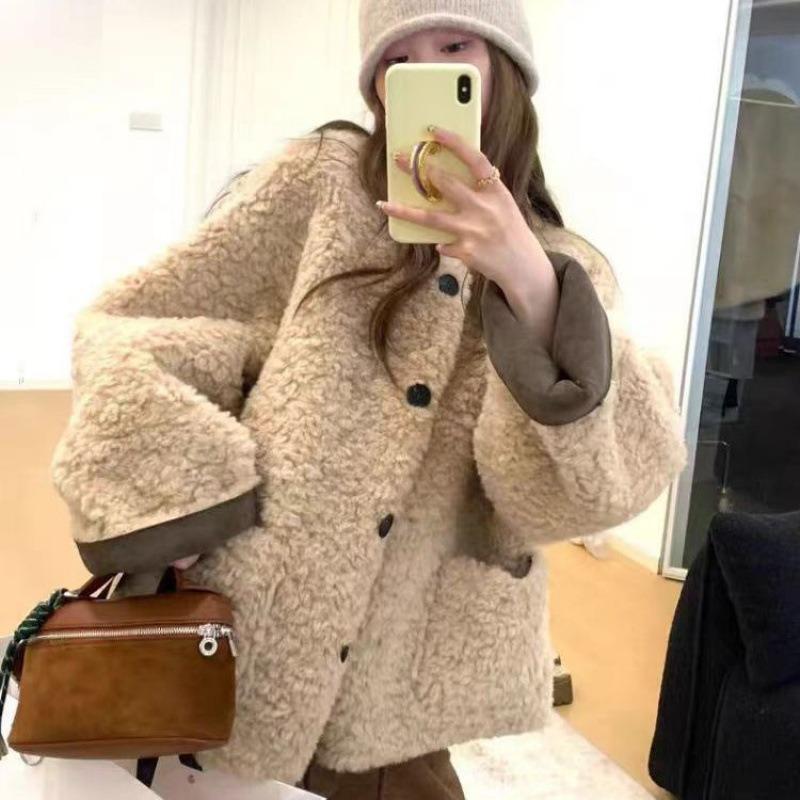 

Short loose lazy fluffy coat women s winter thickened lamb warm coat imitation leather casual crew neck top S recommends 80-57.5kg