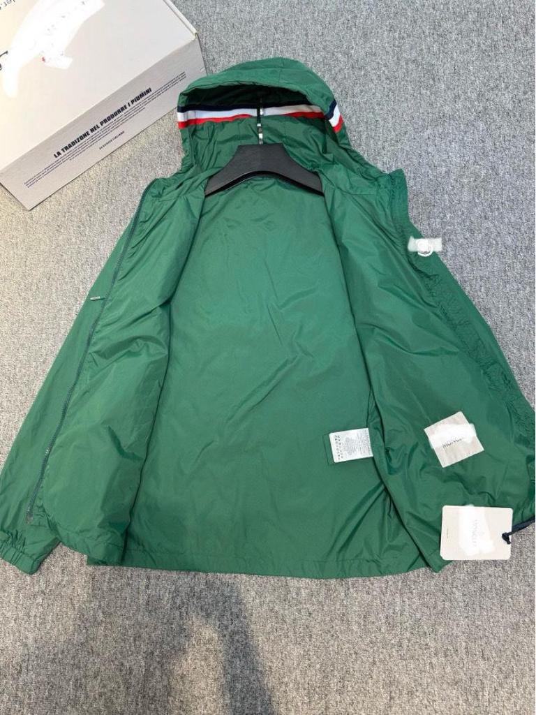 Men's French Style 2025 Autumn Quick-Dry Hooded Polyester Sun Protection Outdoor Jacket