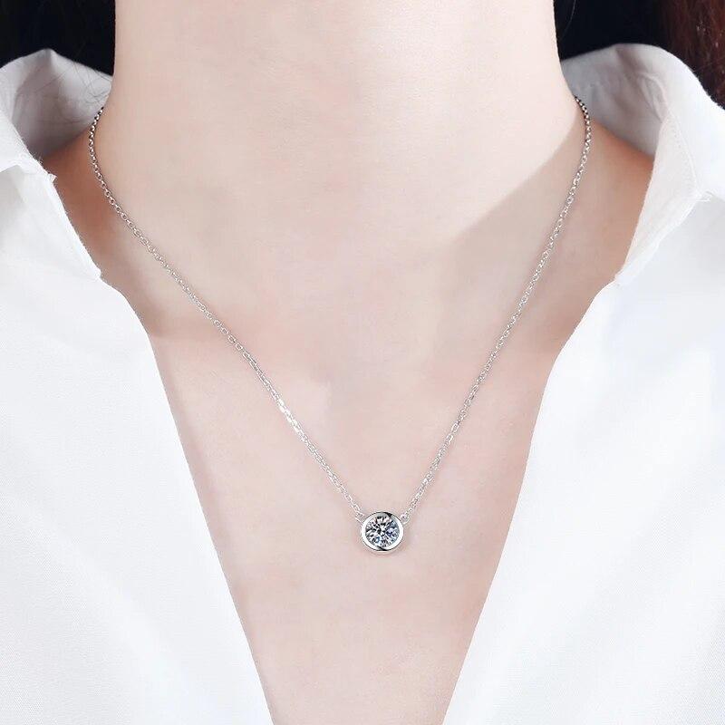 Fashion Moissanite Dimond 0.5/1ct D Color Round Necklace 925 Sterling Silver Necklace Exquisite Fine Jewelry For Women'S Gifts