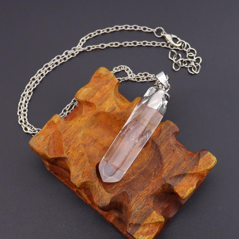 Accessories Natural White Crystal Pendant Pendant Necklace Female Long White Crystal Strip N776