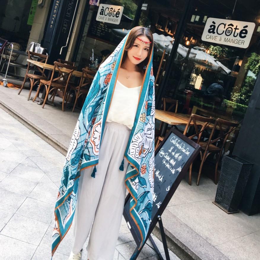 Ethnic Style Scarf, Sunscreen Shawl, Women's Summer Thin Style, Air Conditioner Silk Scarf, Fashionable Seaside Beach Scarf