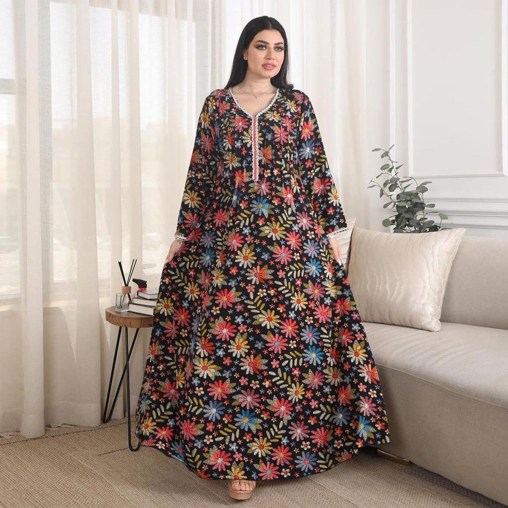 AB341 V-Neck Rhinestone Plus Size Long Dress – Fashion Print Southeast Asian Robe