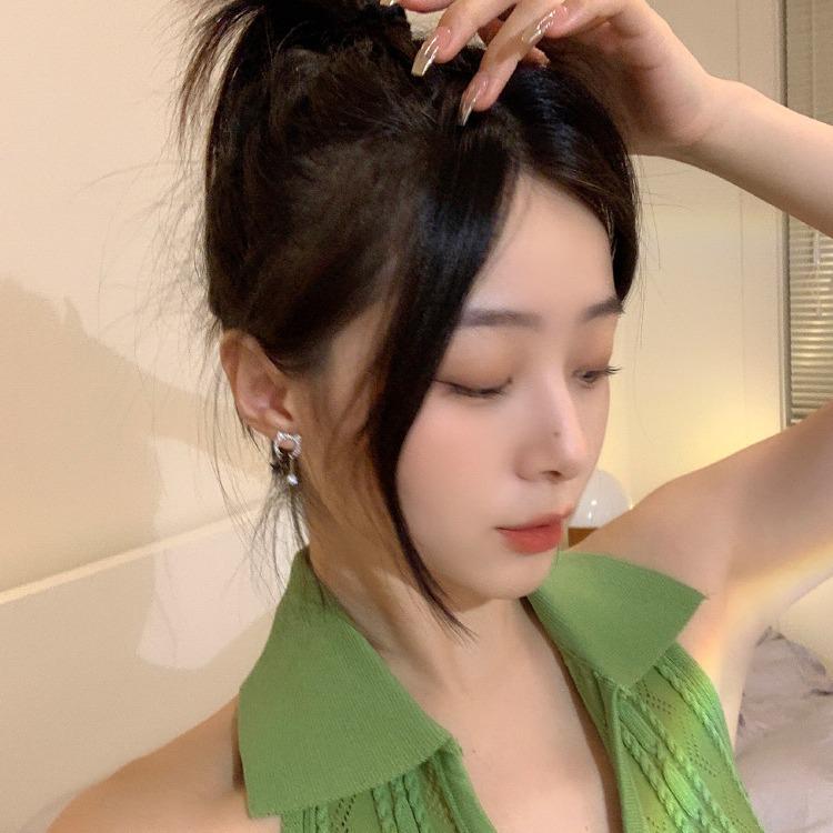 2024 Trendy High-End Cat Stud Ear Clips for Women – No Piercing Needed