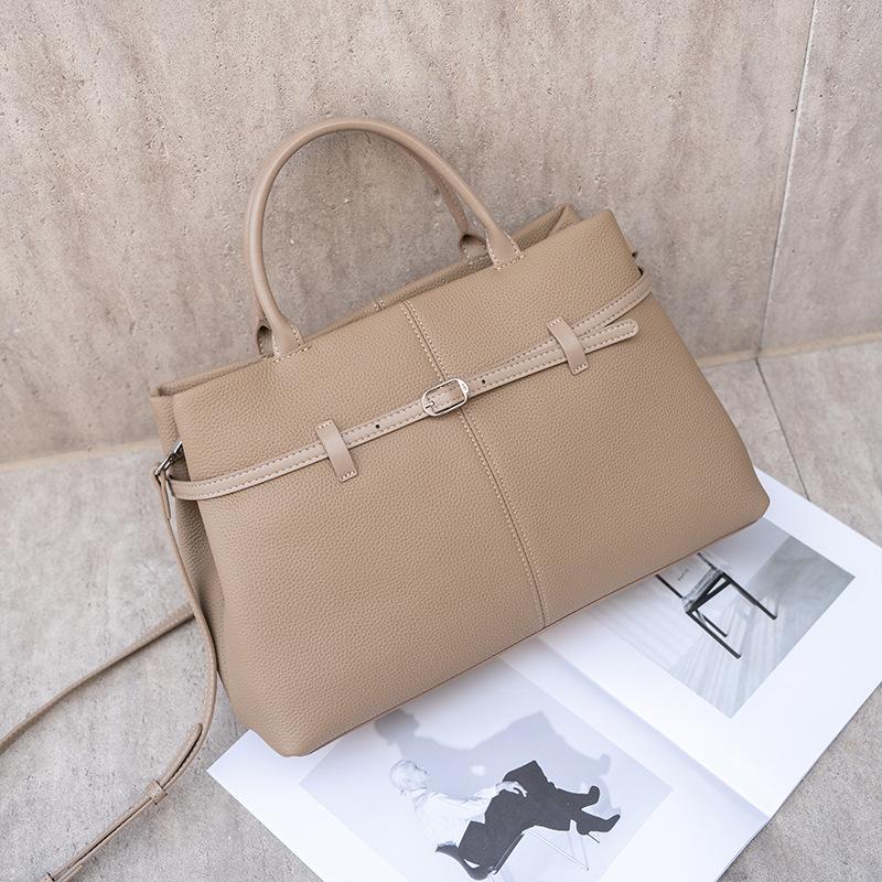 Retro Genuine Leather Women's Bag New Large Capacity Commuting Platinum Bag Women's Shoulder Bag Hand Tote Bag