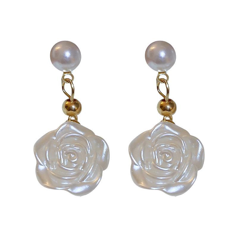 Elegant French Silver Needle Pearl Stud Earrings - Simple and Versatile Design