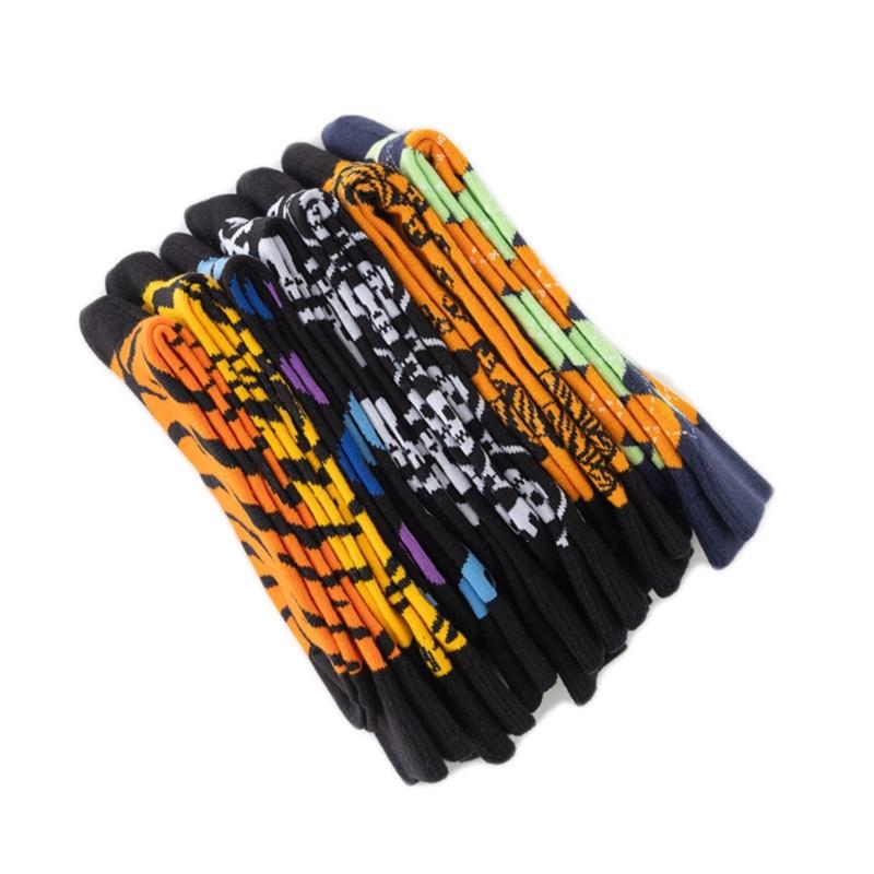 Men's Funny Skull Crew Socks Cartoon Alien Design Cotton Casual Socks Halloween Sock for Hip Hop Parties