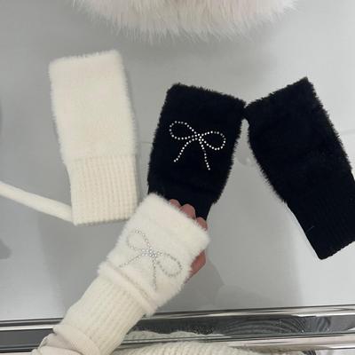 Imitation Mink Fur Half-finger Gloves with Bow and Hot Diamond Warm and Cute with Exposed Fingers Cold Proof and Warm Finger Cots for Student Girls