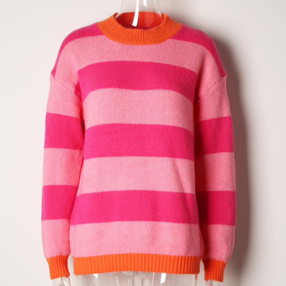 Høst- og vintergenser med striper og lappeteppe til dame i store størrelser