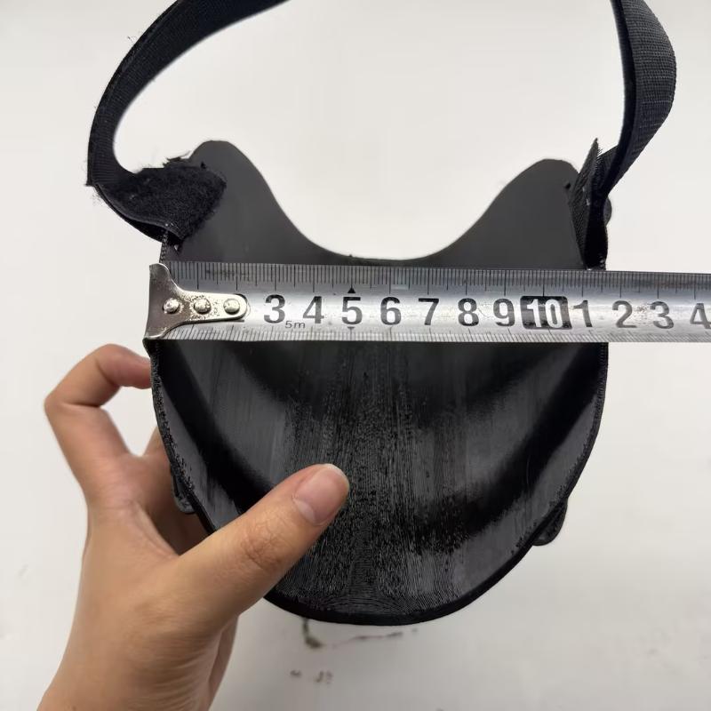 Halloweenový cosplay kostým pro mazlíčka Design 3D Bezhlavého jezdce Nastavitelný obleček pro kočky na domácí večírky